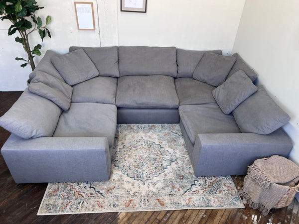 FREE DELIVERY! 🚚 - Bob’s Furniture Dream Gray Cloud Modular Modern Rearrangeable Sectional Couch Cozy Couple