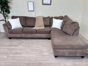 FREE DELIVERY! 🚚 - Bob’s Furniture Grayish Brown Modern Sectional Couch with Chaise