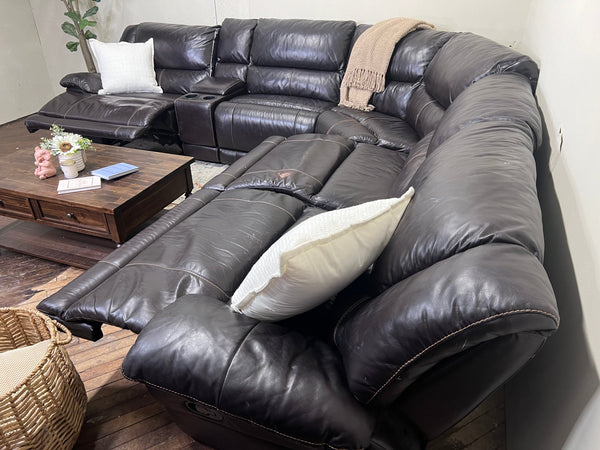 FREE DELIVERY! 🚚 - Jordan’s Furniture Dark Brown Genuine Leather Reclining Rearrangeable Sectional Couch Cozy Couple