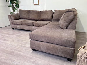 FREE DELIVERY! 🚚 - Bob’s Furniture Grayish Brown Modern Sectional Couch with Chaise