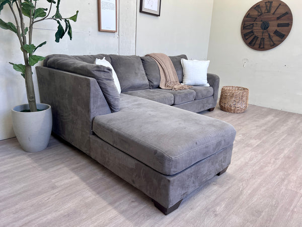 FREE DELIVERY! 🚚 - Slate Gray Modern Microfiber Sectional Couch with Chaise