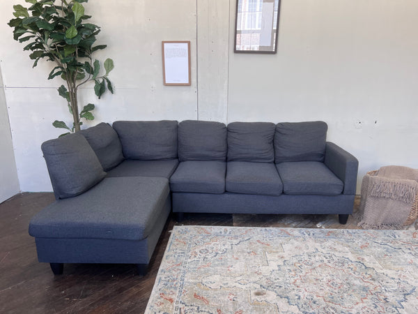 FREE DELIVERY! 🚚 - Dark Gray Modern Sectional Couch with Chaise Cozy Couple