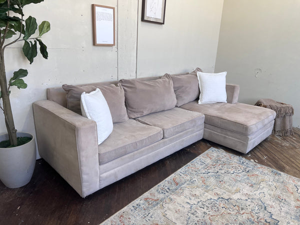 FREE DELIVERY! 🚚 - Modern Beige Sleeper Sectional Couch with Chaise