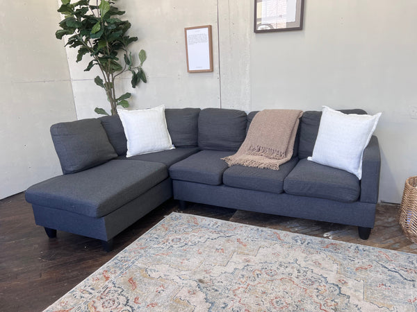 FREE DELIVERY! 🚚 - Dark Gray Modern Sectional Couch with Chaise Cozy Couple