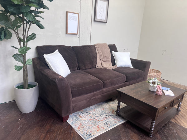 FREE DELIVERY! 🚚 - Jordan’s Klaussner Brown Suede 3 Seater Couch Cozy Couple