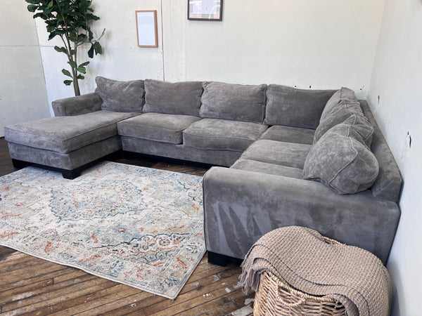 FREE DELIVERY! 🚚 - Gray Modern Microfiber U Sectional Couch with Chaise Cozy Couple