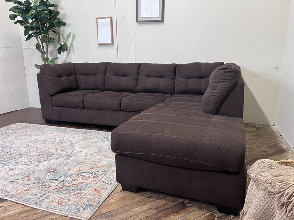 FREE DELIVERY! 🚚 - Ashley’s Furniture Chocolate Brown Tufted Sectional Couch with Chaise