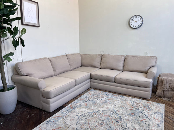 FREE DELIVERY! 🚚 - Beige Modern Sectional Couch Cozy Couple