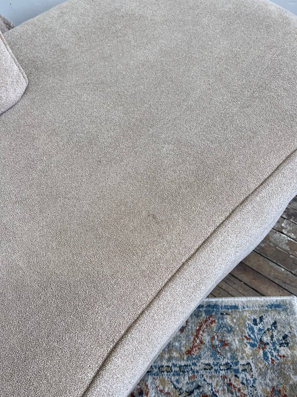 FREE DELIVERY! 🚚 - Bernie & Phyl’s Beige Boucle Sectional Couch with Rounded Chaise Cozy Couple