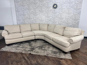 FREE DELIVERY! 🚚 - Jordan’s Furniture Cream Theatre Sectional Couch Cozy Couple