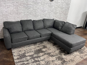 FREE DELIVERY! 🚚 - Bob’s Furniture Gray Sleeper Sectional Couch Cozy Couple