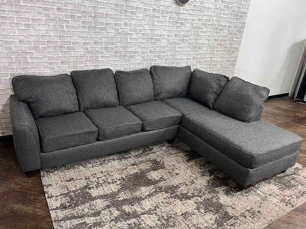 FREE DELIVERY! 🚚 - Bob’s Furniture Gray Sleeper Sectional Couch Cozy Couple