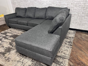 FREE DELIVERY! 🚚 - Bob’s Furniture Gray Sleeper Sectional Couch Cozy Couple