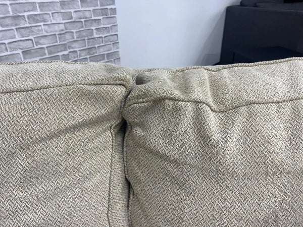 FREE DELIVERY! 🚚 - Jordan’s Furniture Cream Theatre Sectional Couch Cozy Couple