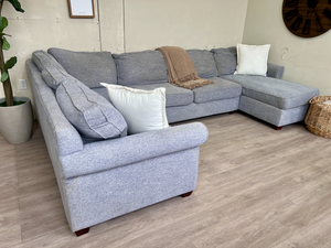 FREE DELIVERY! 🚚 - Light Gray Modern U Sectional Couch with Chaise Cozy Couple