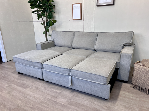 FREE DELIVERY! 🚚 - Bob’s Furniture “Playscape” Modern Light Gray Sleeper Sectional Couch with Storage Chaise