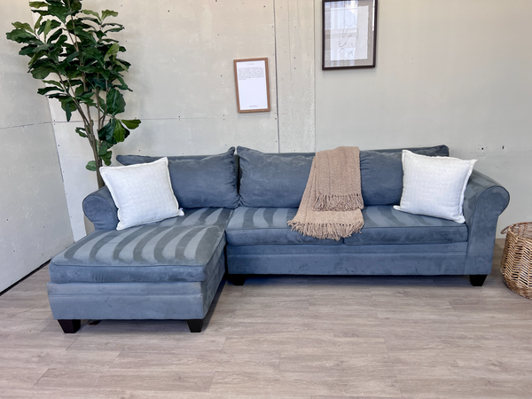 FREE DELIVERY! 🚚 - Bob’s Furniture Grayish Blue Microfiber Modern Sectional Couch with Chaise