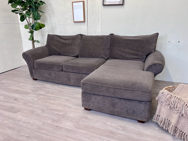 FREE DELIVERY! 🚚 - Alan White Grayish Brown Modern Sectional Couch with Chaise