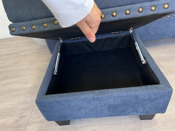 FREE DELIVERY! 🚚 - Blue Modern Tufted Studded Sectional Couch with Reversible Storage Chaise