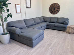 FREE DELIVERY! 🚚 - Gray Modern U Sectional Couch with Chaise