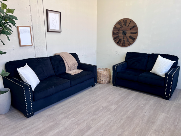 FREE DELIVERY! 🚚 - Blue Microsuede Studded Modern Loveseat Couch Set The Cozy Collection