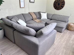 FREE DELIVERY! 🚚 - Bob’s Furniture “Cloud” Modular Rearrangeable Gray Modern Deep-Seated U Sectional Couch with Reversible Chaise