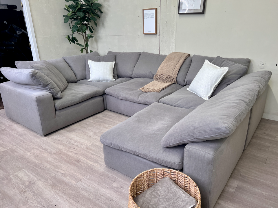 FREE DELIVERY! 🚚 - Bob’s Furniture “Cloud” Modular Rearrangeable Gray Modern Deep-Seated U Sectional Couch with Reversible Chaise