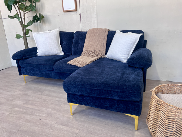 FREE DELIVERY! 🚚 - Blue MCM Sectional Couch with Chaise