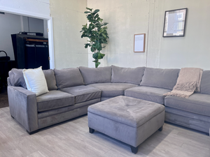 FREE DELIVERY! 🚚 - Jordan’s Furniture Gray Modern U Sectional Couch with Chaise & Storage Ottoman