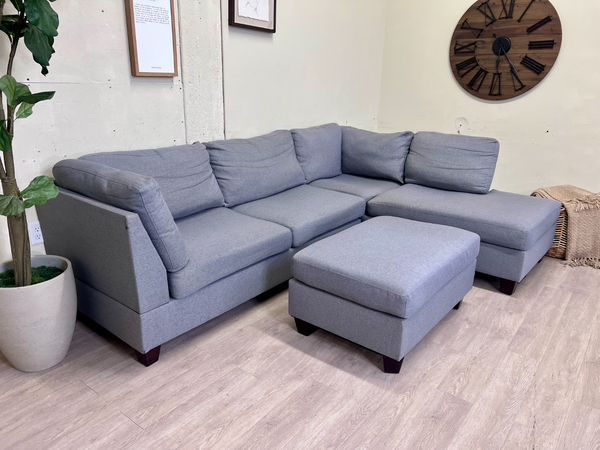 FREE DELIVERY! 🚚 - Gray Modern Sectional Couch with Chaise & Ottoman Set The Cozy Collection