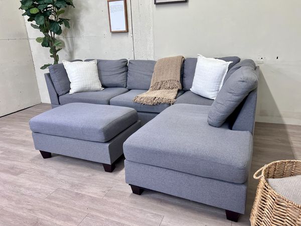 FREE DELIVERY! 🚚 - Gray Modern Sectional Couch with Chaise & Ottoman Set The Cozy Collection