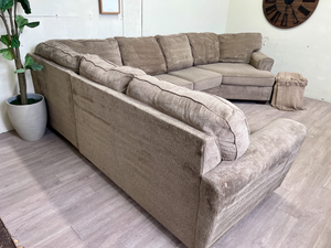 FREE DELIVERY! 🚚 - Bernie & Phyl’s Brownish Gray Modern U Sectional Couch with Cuddle Corner