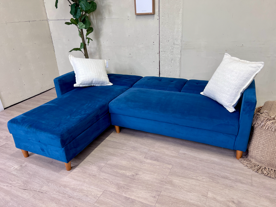 FREE DELIVERY! 🚚 - Blue MCM Tufted Sleeper Sectional Couch with Storage Chaise