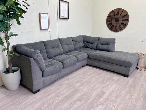 FREE DELIVERY! 🚚 - Ashley’s Furniture Gray Modern Tufted Sectional Couch with Chaise The Cozy Collection