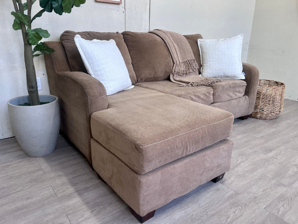 FREE DELIVERY! 🚚 - Golden Brown Modern Sectional Couch with Reversible Chaise
