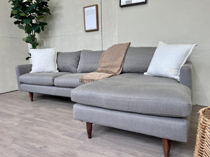WE DELIVER! 🚚 - Room & Board “Jasper” Gray MCM L Sectional Couch with Chaise