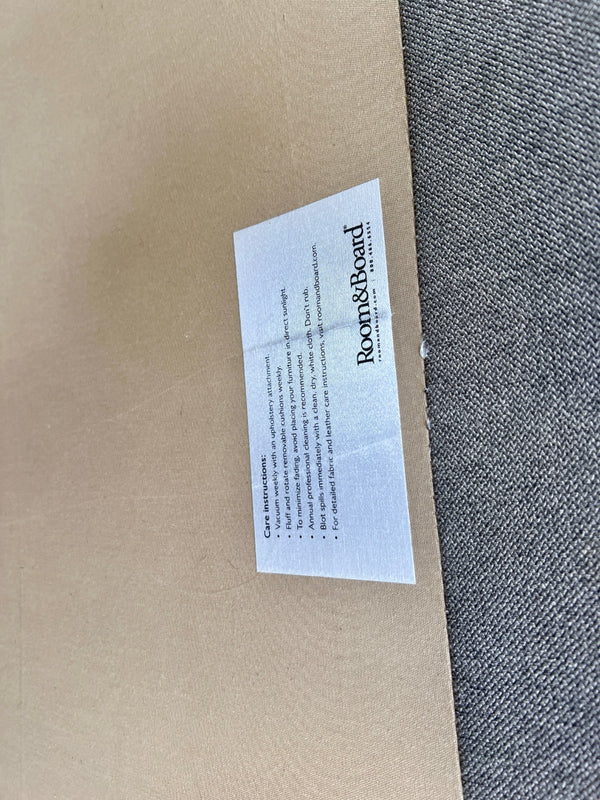 WE DELIVER! 🚚 - Room & Board “Jasper” Gray MCM L Sectional Couch with Chaise