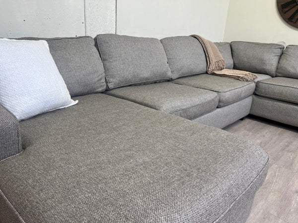 WE DELIVER! 🚚 - Boston Interiors MaxHome Gray Modern U Sectional Couch with Chaise