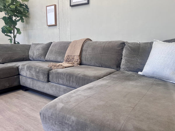 Macy’s Gray Modern Tufted U Sectional Couch with Chaise