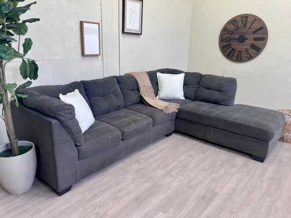 Ashley’s Furniture “Pitkin” Modern Gray Tufted L Sectional Couch with Chaise
