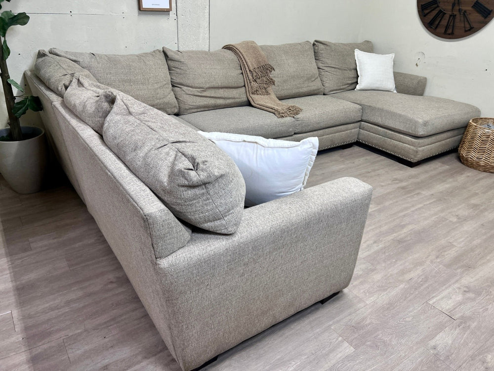Bob’s Furniture “Cottage Chic” Cream Modern Deep-Seated U Sectional Couch with Chaise