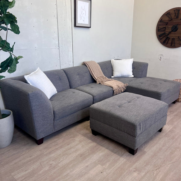 Bernie & Phyl's Gray Modular Modern Tufted 5pc U Sectional Couch with Chaise & Ottoman