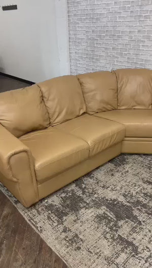 FREE DELIVERY! 🚚 - Jordan’s Furniture Tan Genuine Leather Sectional